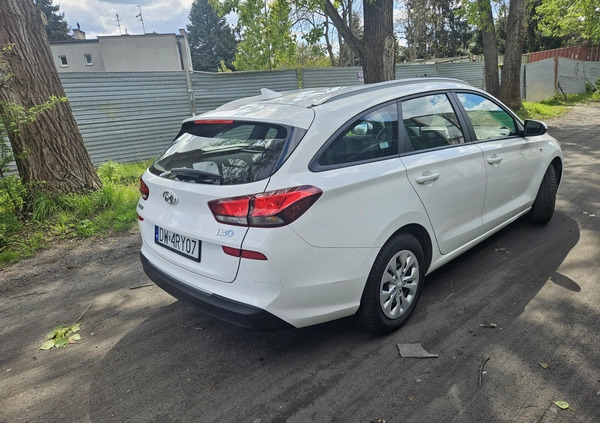 Hyundai I30 cena 37900 przebieg: 58000, rok produkcji 2022 z Piastów małe 154